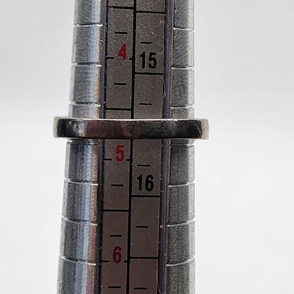 Sterling Silver & Clear Emerald Cut Cubic Zirconia Ring (4.75) - Picture 7 of 7